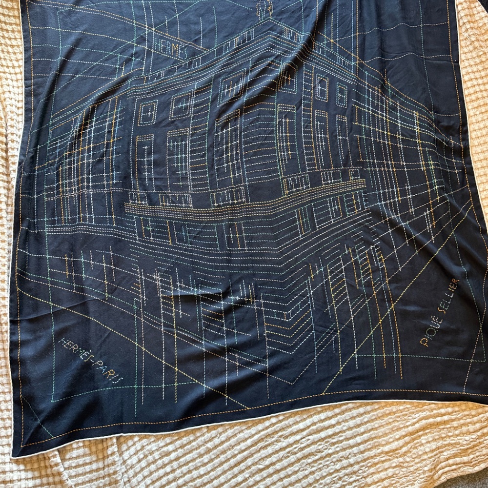 Hermès Pique Sellier Cashmere Shawl 140cm - Good Condition - Picture 3 of 5